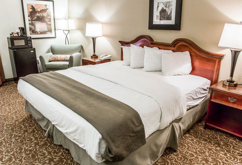 Hotel Quality Inn   | Whiteville | North Carolina | United States 13