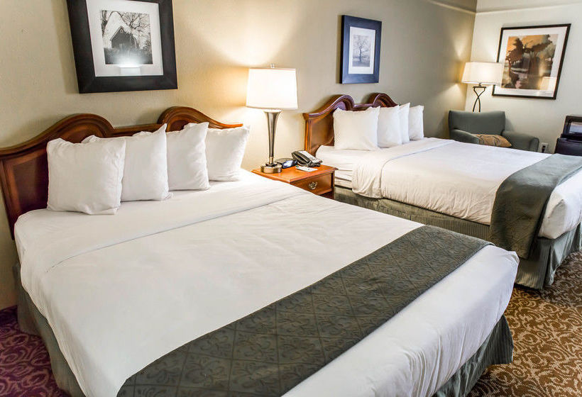 Hotel Quality Inn   | Whiteville | North Carolina | United States 17