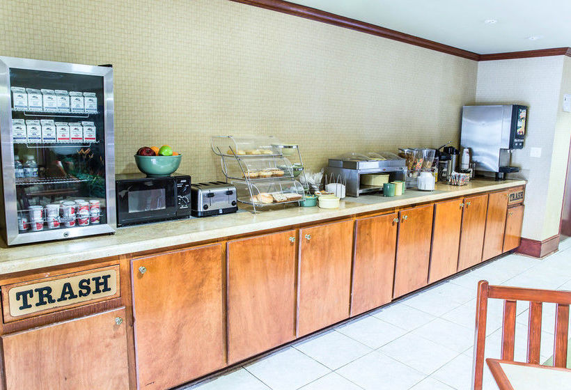 Hotel Quality Inn   | Whiteville | North Carolina | United States 3