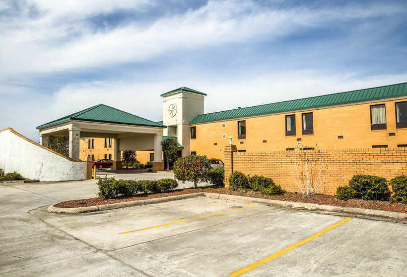 Hotel Quality Inn   | Whiteville | North Carolina | United States 7