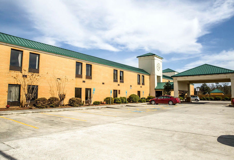 Hotel Quality Inn   | Whiteville | North Carolina | United States 9