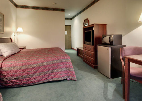 Hotel Broadbent Inn & Suites  | Cadiz | Kentucky | United States 12