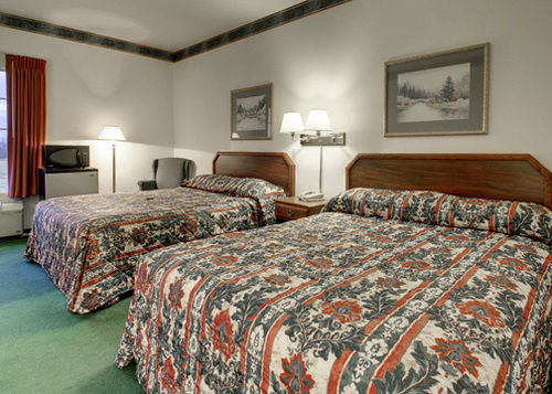 Hotel Broadbent Inn & Suites  | Cadiz | Kentucky | United States 2