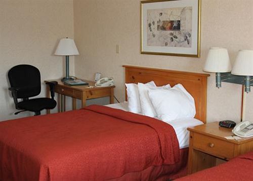 Hotel Quality Inn & Suites  