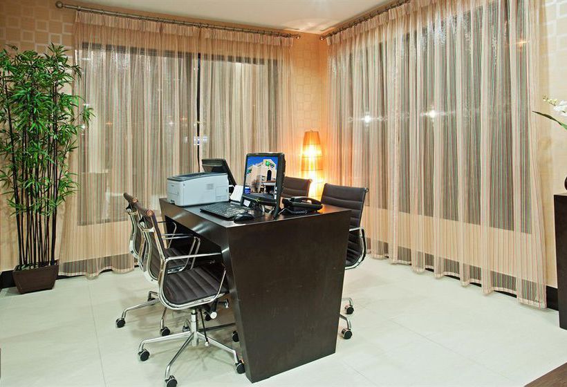 Hotel Holiday Inn Express Arlington (I-20 Parks Mall)  | Arlington | Texas | United States 4