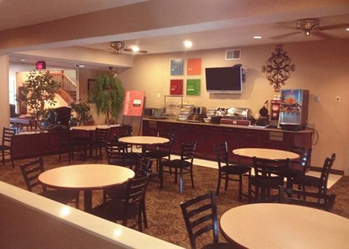 Hotel Comfort Inn & Suites Benton  | Benton | Kentucky | United States 17