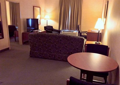 Hotel Comfort Inn & Suites Benton  | Benton | Kentucky | United States 8