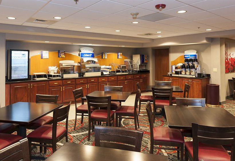 Hotel Holiday Inn Express Colorado Springs (Airport)  | Colorado Springs | Colorado | United States 2