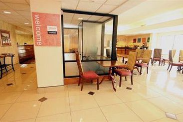 Hotel Comfort Inn & Suites Thomson  | Thomson | Georgia | United States 6