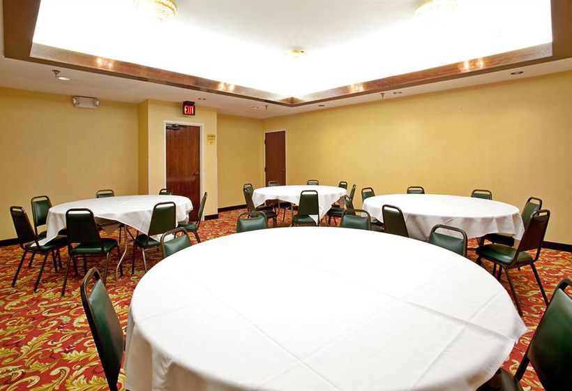 Hotel Holiday Inn Express Chester  | Chester | Virginia | United States 16