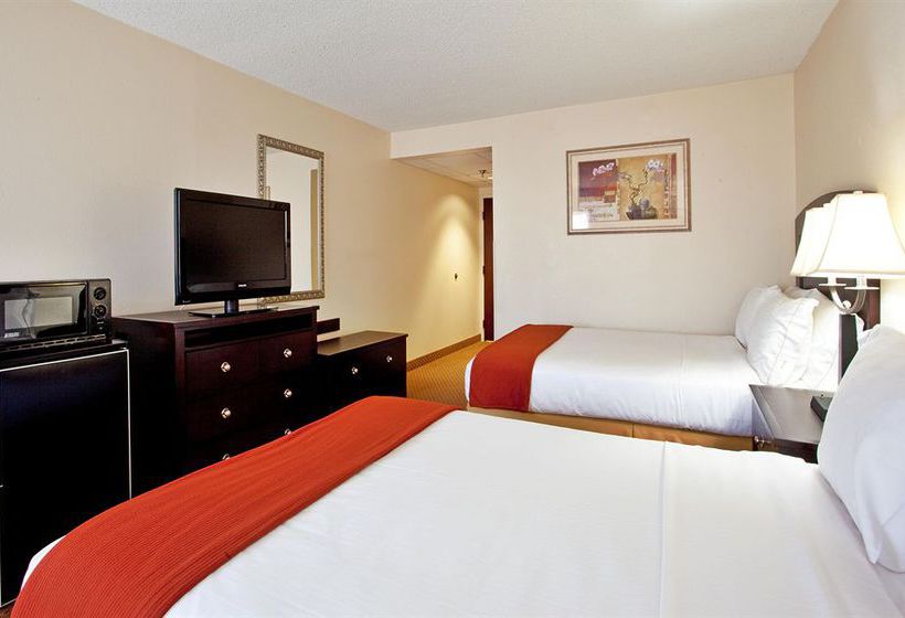 Hotel Holiday Inn Express Chester  | Chester | Virginia | United States 17