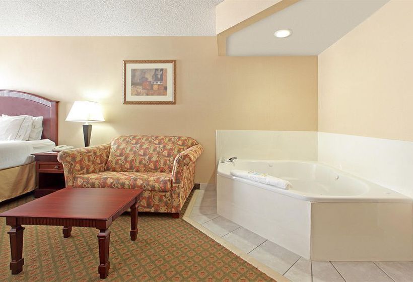 Hotel Holiday Inn Express Bentonville  | Bentonville | Arkansas | United States 20