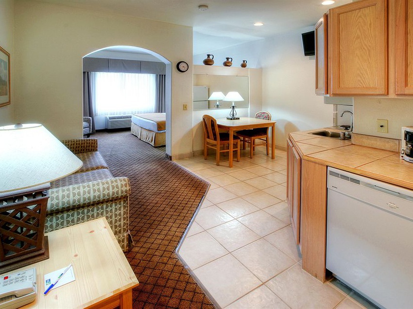 Hotel Holiday Inn Express Roswell  | Roswell | New Mexico | United States 2