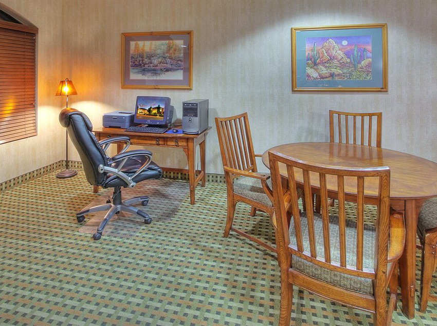 Hotel Holiday Inn Express Roswell  | Roswell | New Mexico | United States 7