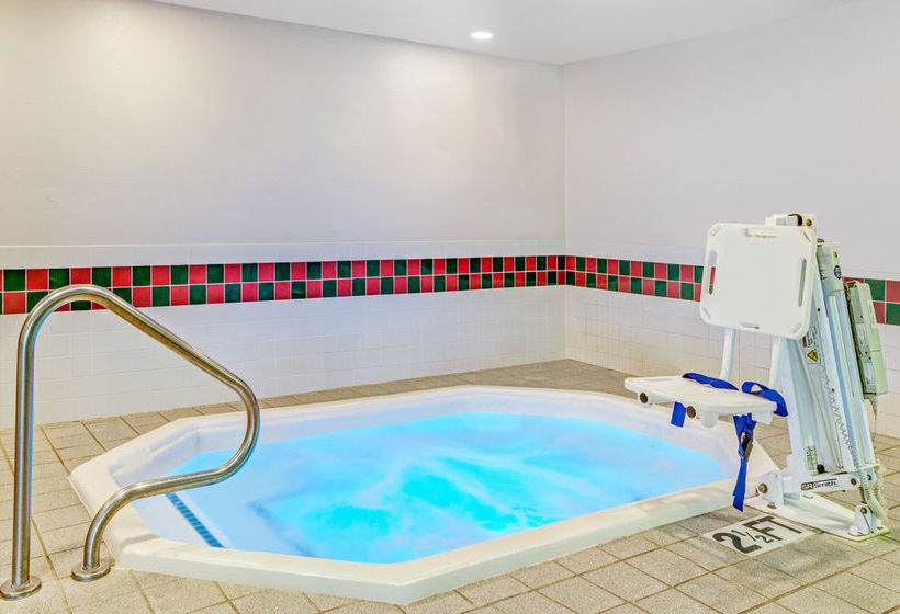 Hotel Baymont Inn & Suites Dallas Love Field  | Dallas | Texas | United States 13