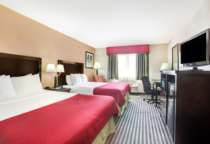 Hotel Baymont Inn & Suites Dallas Love Field  | Dallas | Texas | United States 2