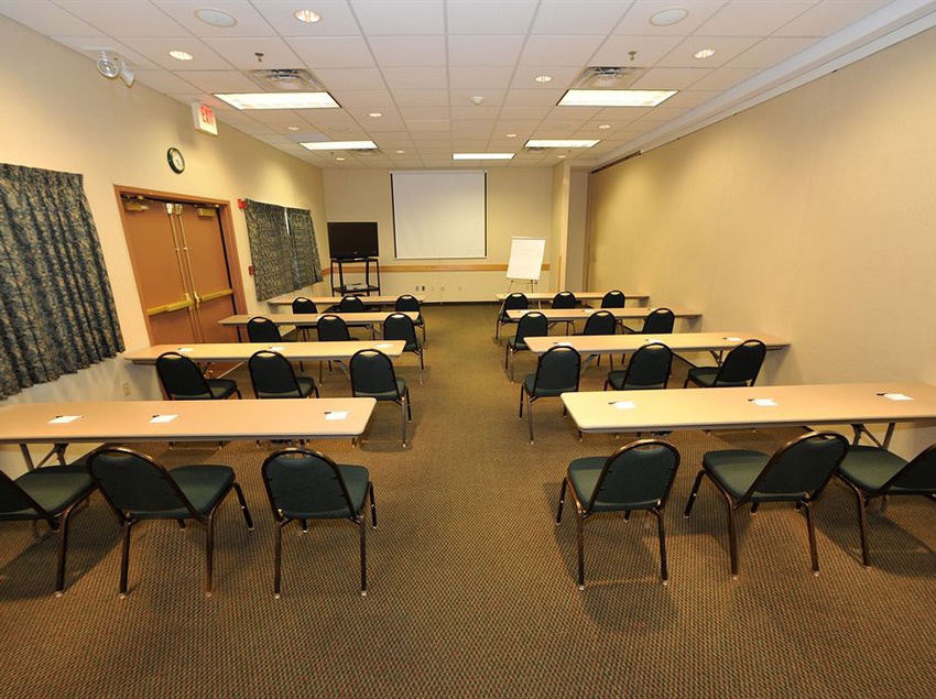 Hotel Holiday Inn Express Bemidji 	  | Bemidji | Minnesota | United States 7