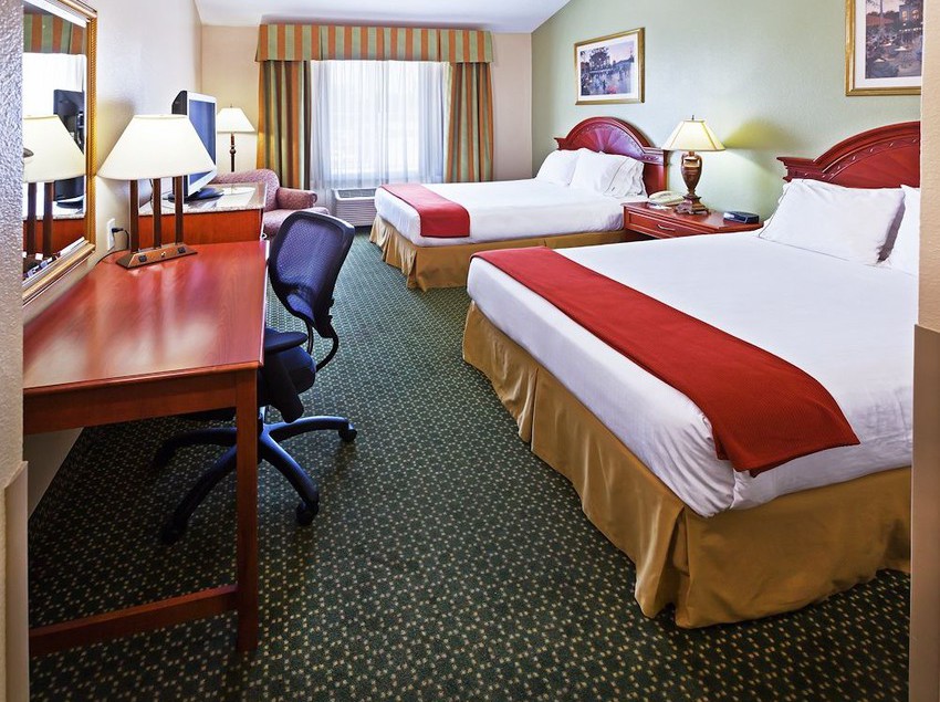 Hotel Holiday Inn Express Arlington (Six Flags Area)  | Arlington | Texas | United States 13