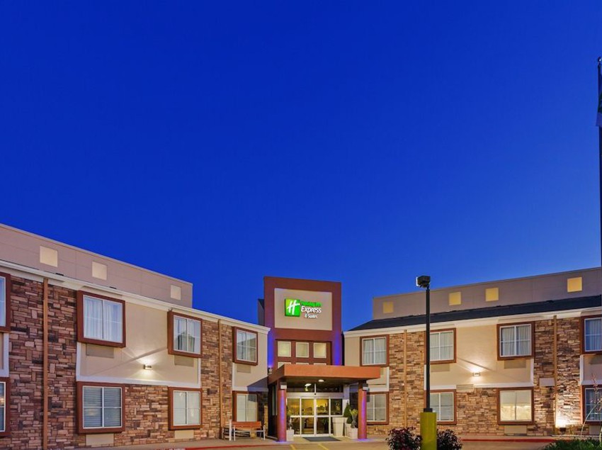 Hotel Holiday Inn Express Arlington (Six Flags Area)  | Arlington | Texas | United States 16