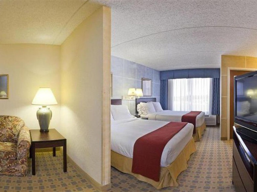 Hotel Holiday Inn Express Arlington (Six Flags Area)  | Arlington | Texas | United States 20