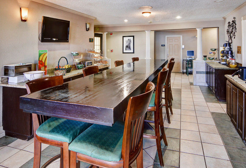 Hotel Quality Inn & Suites Weatherford  | Weatherford | Texas | United States 17