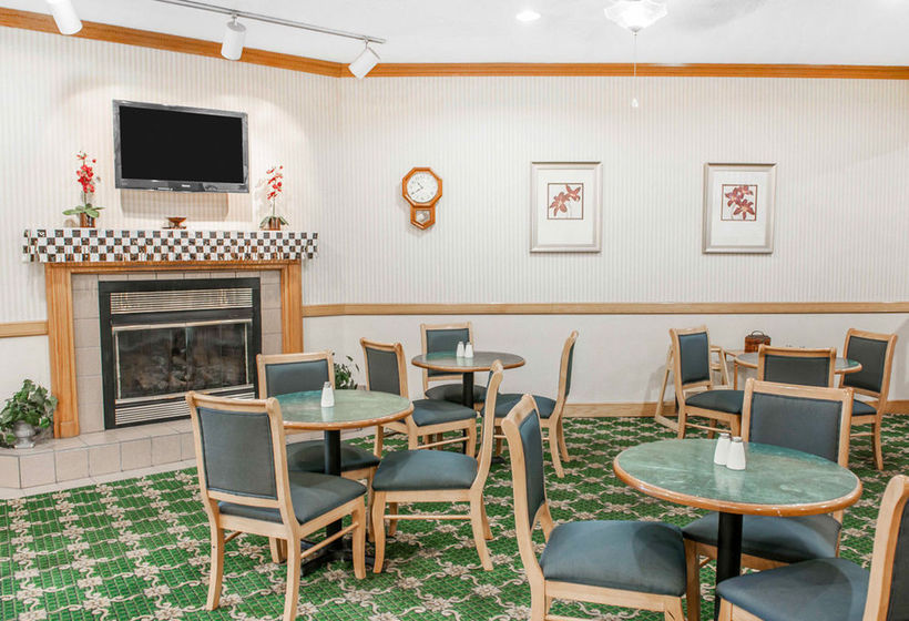 Hotel Holiday Inn Express Indianpolis-Brownsburg(I-74 W) 