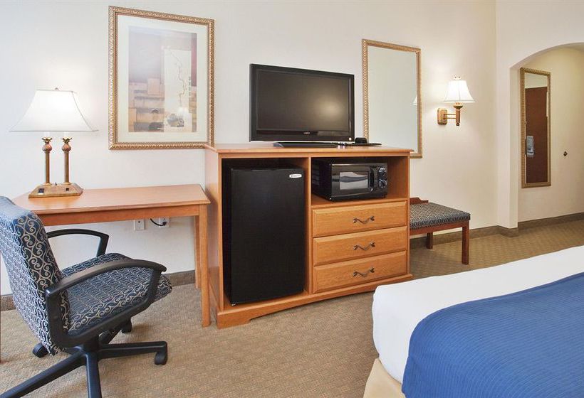 Hotel Holiday Inn Express New Bern   | New Bern | North Carolina | United States 4