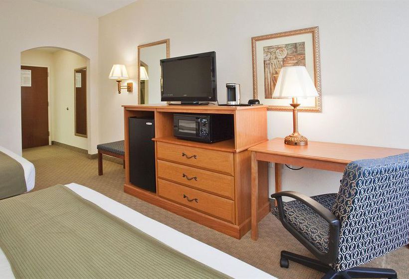 Hotel Holiday Inn Express New Bern   | New Bern | North Carolina | United States 5