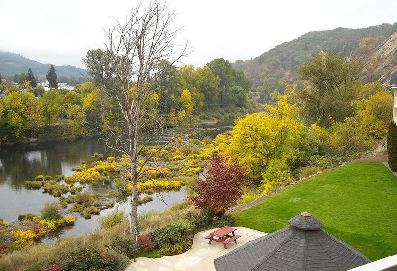 Hotel Holiday Inn Express Roseburg Oregon