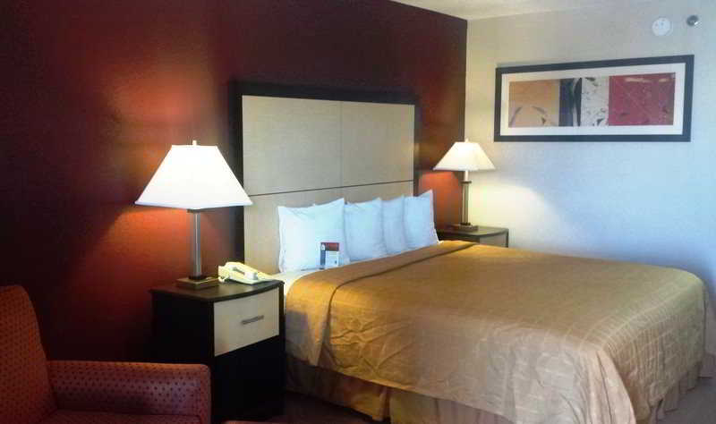 Hotel Quality Inn & Suites  | Addison | Texas | United States 5