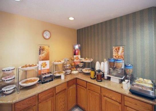 Hotel Sleep Inn & Suites Baytown  | Baytown | Texas | United States 5