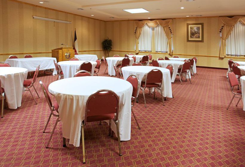 Hotel Holiday Inn Express Brenham  | Brenham | Texas | United States 1