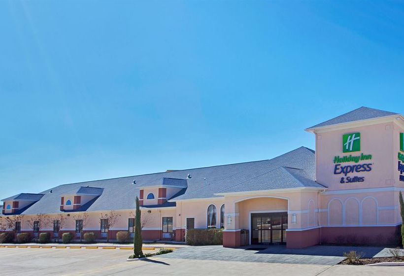 Hotel Holiday Inn Express Brenham  | Brenham | Texas | United States 3