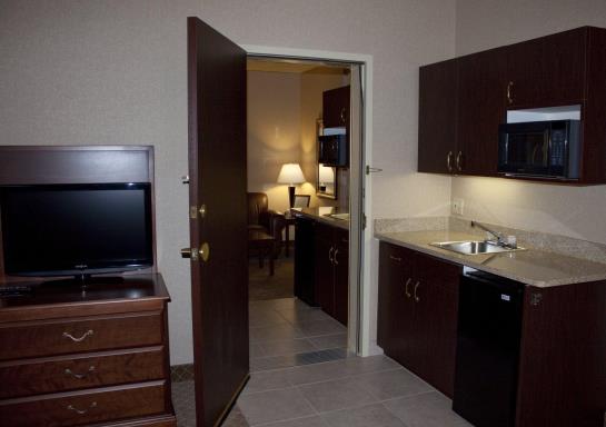 Hotel Holiday Inn Express Mentor (Lamalfa Conf Centre )  | Mentor | Ohio | United States 14