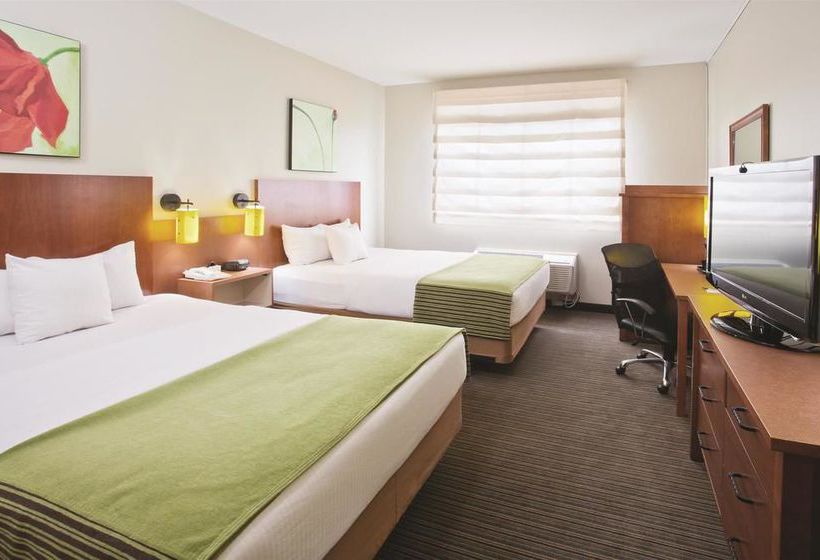 Hotel La Quinta Inn & Suites Helena  | Helena | Montana | United States 19