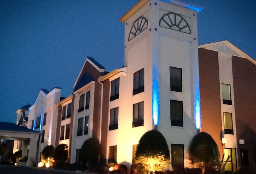 Hotel Holiday Inn Express Dahlonega 