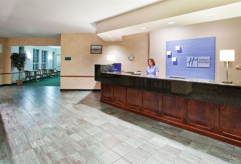 Hotel Holiday Inn Express St Ignace Lake Front   | St. Ignace | Michigan | United States 15