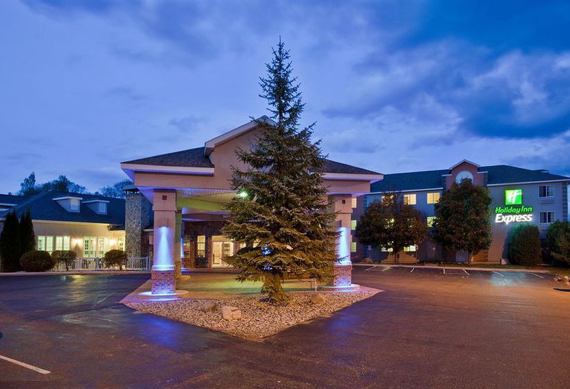 Hotel Holiday Inn Express St Ignace Lake Front   | St. Ignace | Michigan | United States 3