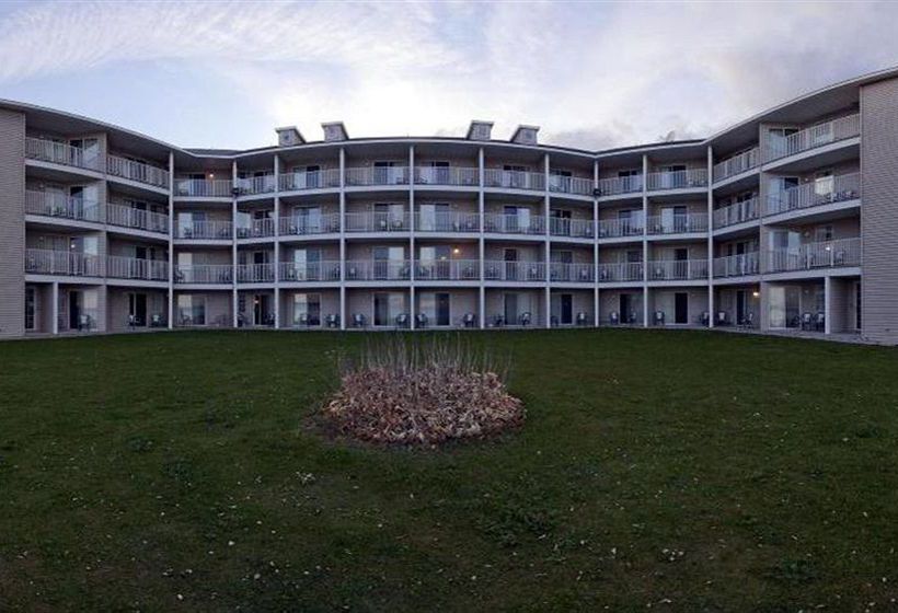 Hotel Holiday Inn Express St Ignace Lake Front   | St. Ignace | Michigan | United States 8