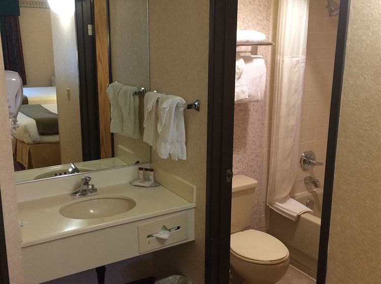 Hotel Ramada Portland South I205  | Portland | Oregon | United States 5