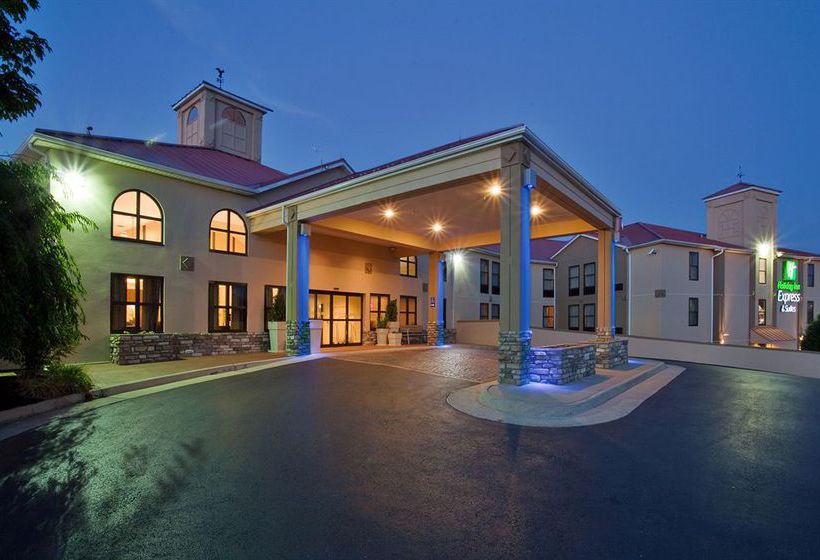 Hotel Holiday Inn Express Waynesboro-Route 340  | Waynesboro | Virginia | United States 19