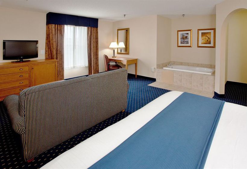 Hotel Holiday Inn Express Waynesboro-Route 340  | Waynesboro | Virginia | United States 4