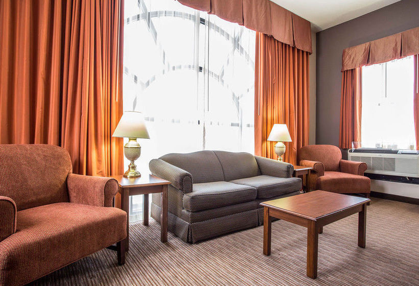 Hotel Quality Inn & Suites Matthews   | Matthews | North Carolina | United States 15