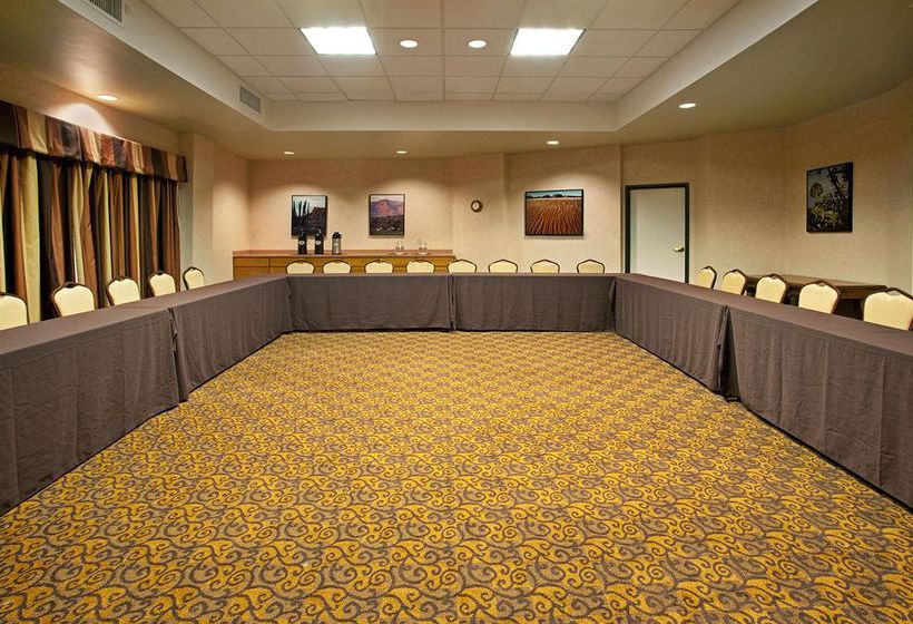 Hotel Holiday Inn Express Phoenix Chandler (Ahwatukee)  | Phoenix | Arizona | United States 1