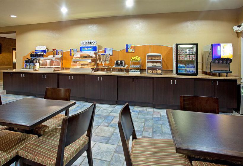 Hotel Holiday Inn Express Phoenix Chandler (Ahwatukee)  | Phoenix | Arizona | United States 14