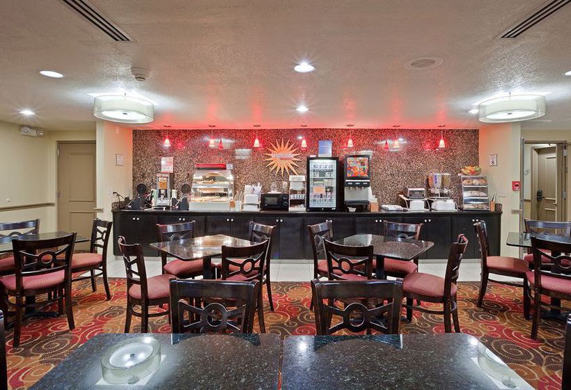 Hotel La Quinta Inn & Suites Salina  | Salina | Kansas | United States 3