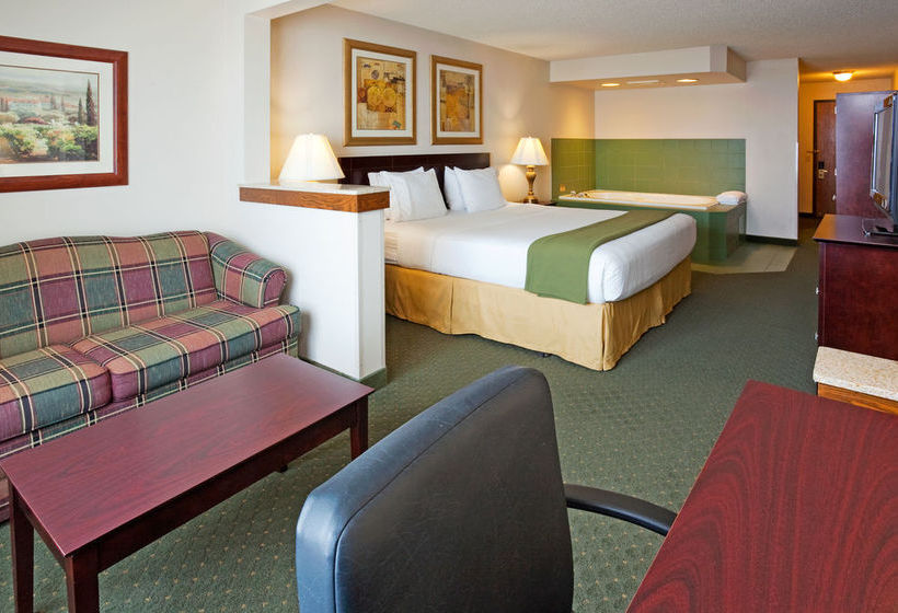 Hotel Holiday Inn Express Oshkosh - Sr-41  | Oshkosh | Wisconsin | United States 10