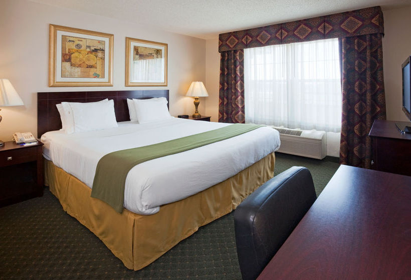Hotel Holiday Inn Express Oshkosh - Sr-41  | Oshkosh | Wisconsin | United States 20