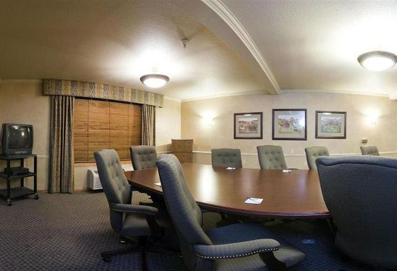 Hotel Holiday Inn Express Oshkosh - Sr-41  | Oshkosh | Wisconsin | United States 5