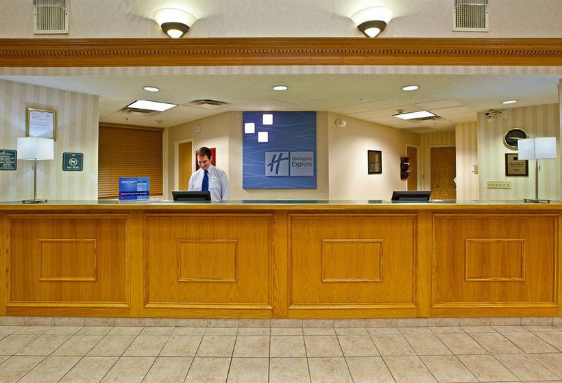 Hotel Holiday Inn Express Kokomo  | Kokomo | Indiana | United States 15
